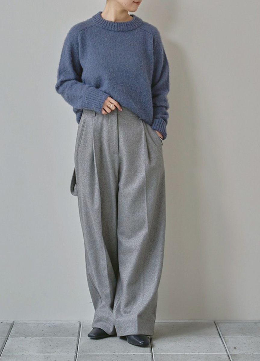 刷毛圓領針織上衣